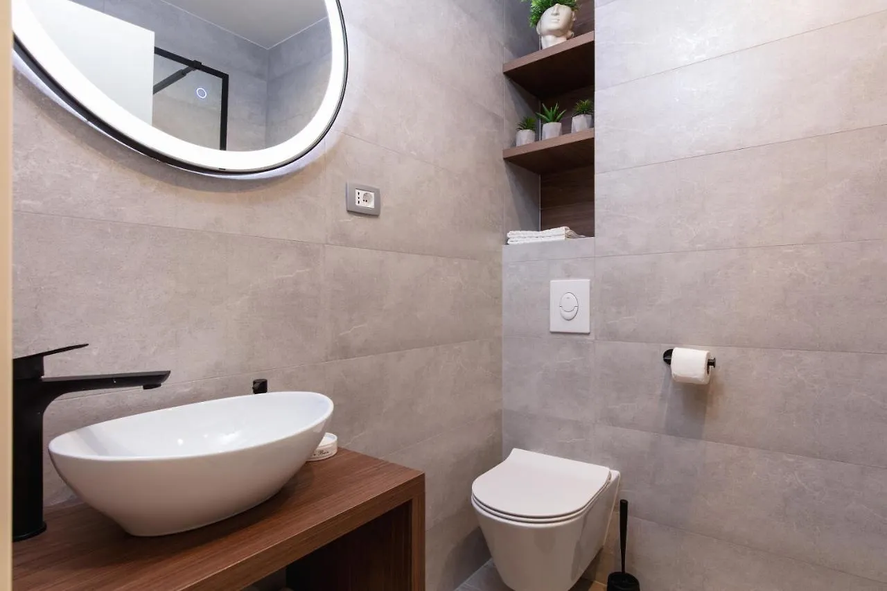 Apartment Ivano & Josip, Bacvice Beach Split 0*,  Croatia